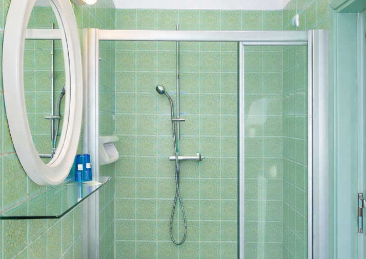 Tripla Standard